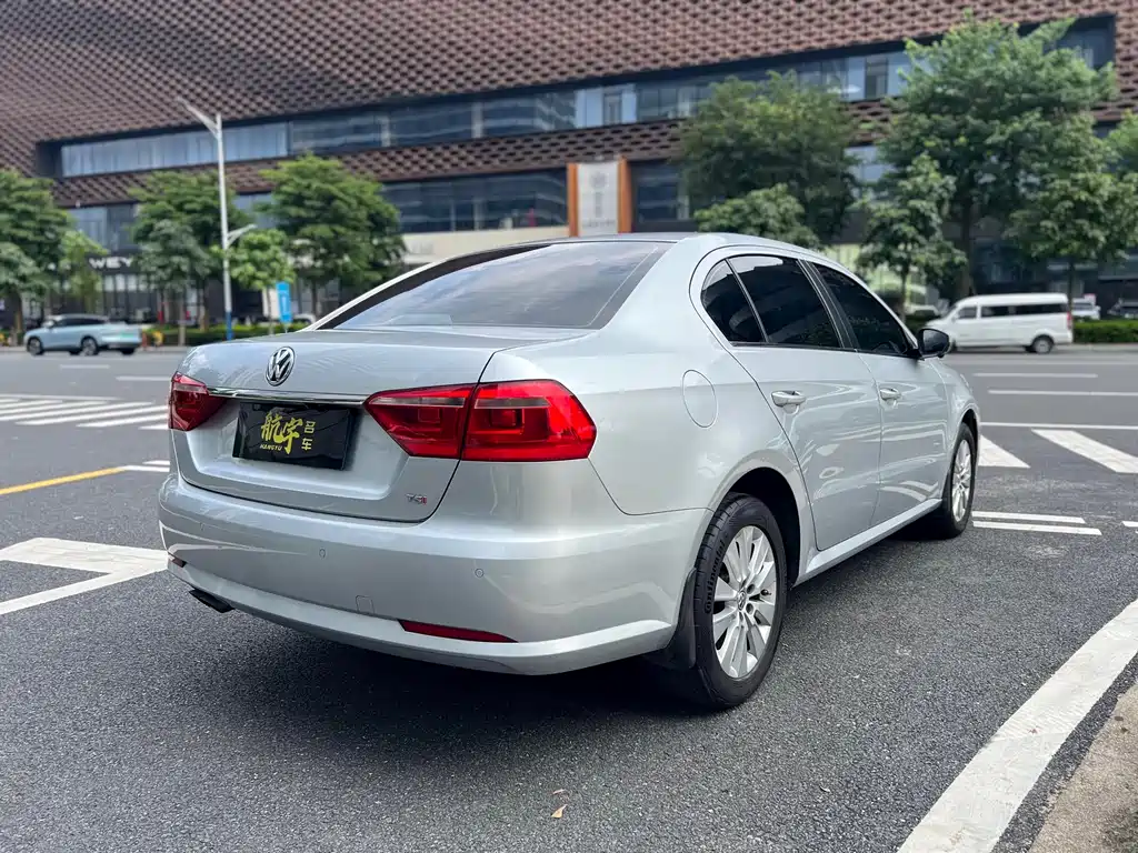 Lavida 1.4 TSI DSG 30 Anniversary