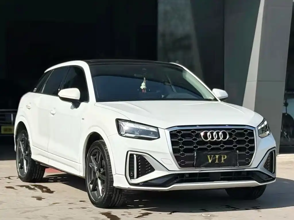Audi Q2 L 35 TFSI Fashion Dynamic