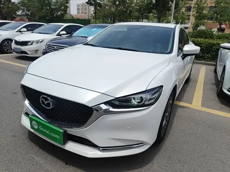Mazda Atenza 2.0 L Blue Sky Luxury