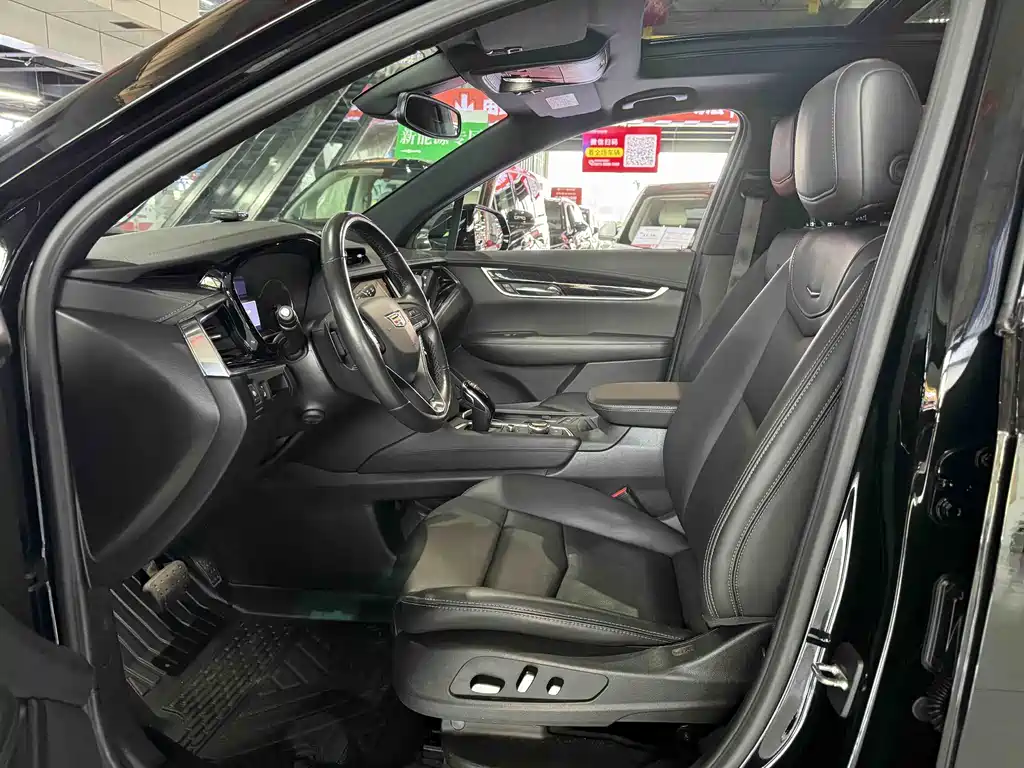 Cadillac XT6 2.0 T 6-seat 4 WD Luxury