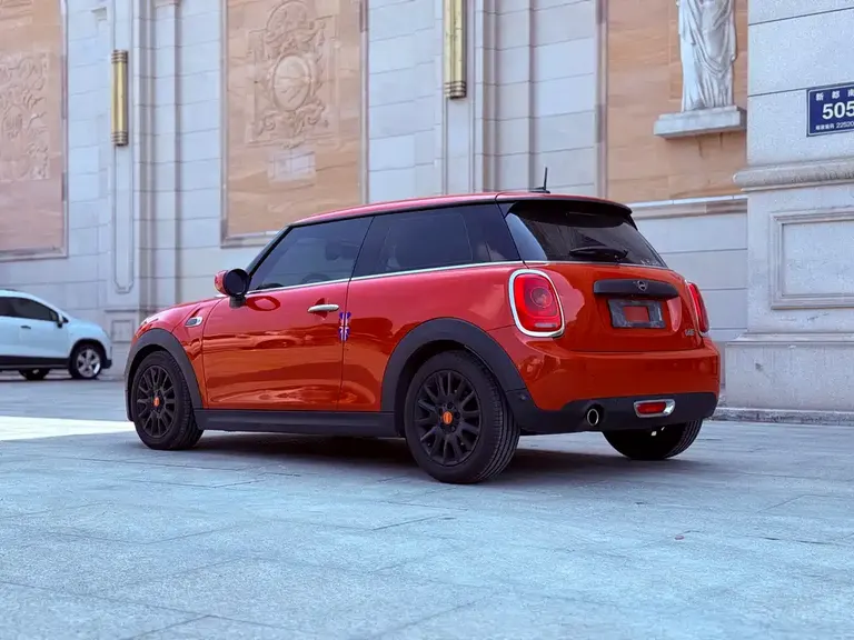 MINI 1.5 T ONE PLUS