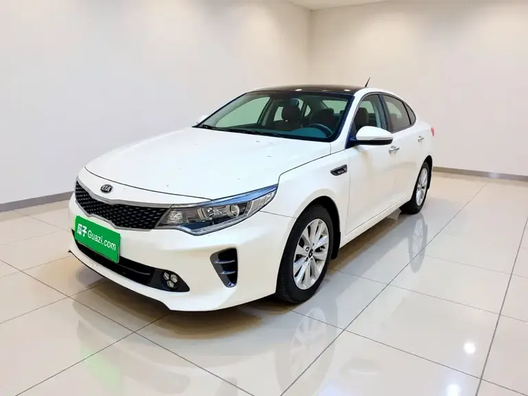 Kia K5 1.6 T Auto LUX