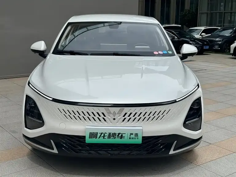Wuling Starlight 70 Standard