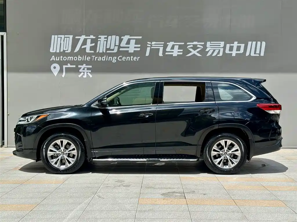Highlander 2.0 T 4 WD Elite 7-seat