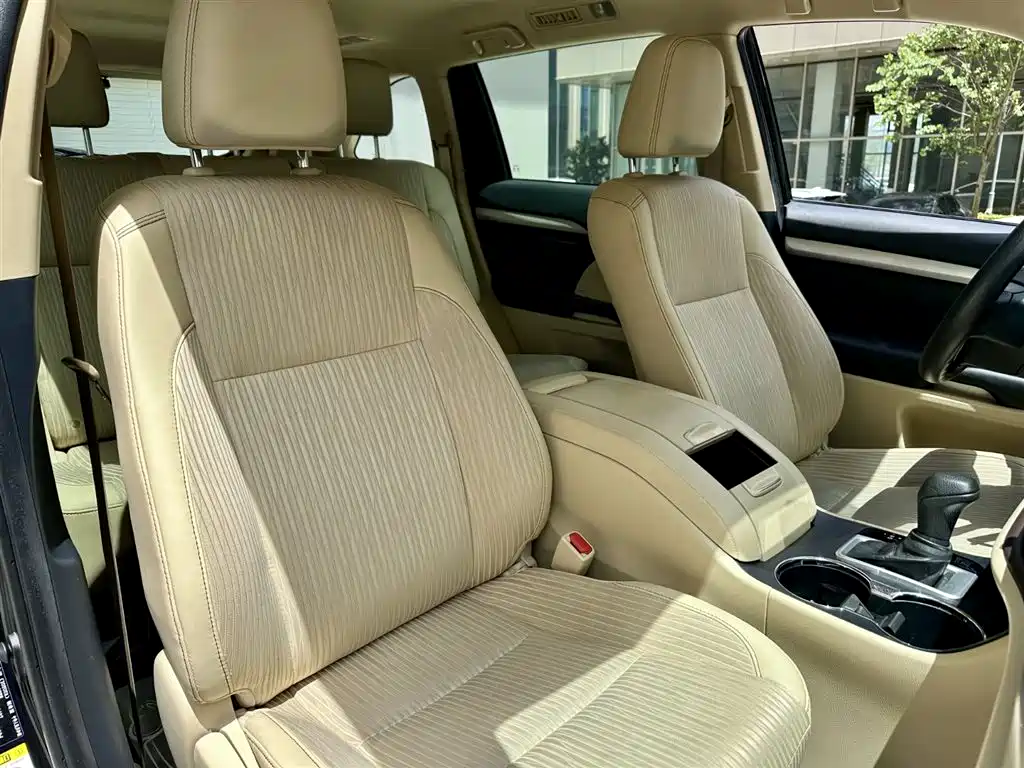 Highlander 2.0 T 4 WD Elite 7-seat