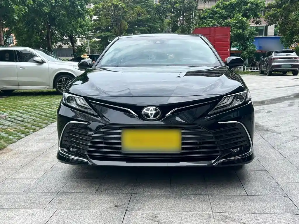 Camry 2.0 G Luxury