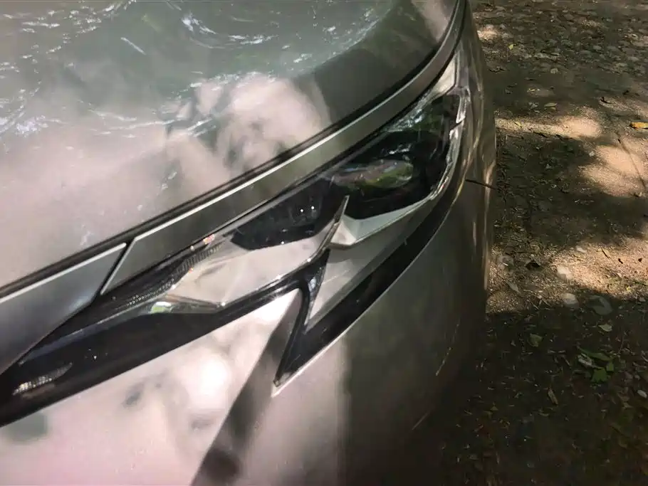 Sienna 2.5 L Hybrid Supreme
