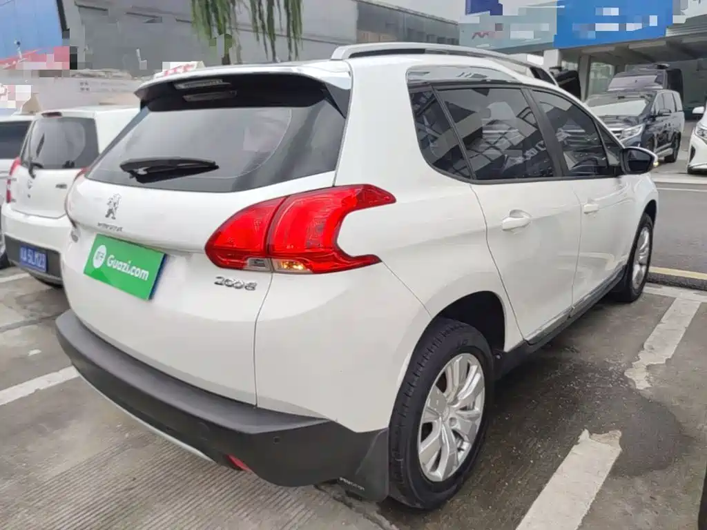 Peugeot 2008 2014 1.6 L Auto Fashion