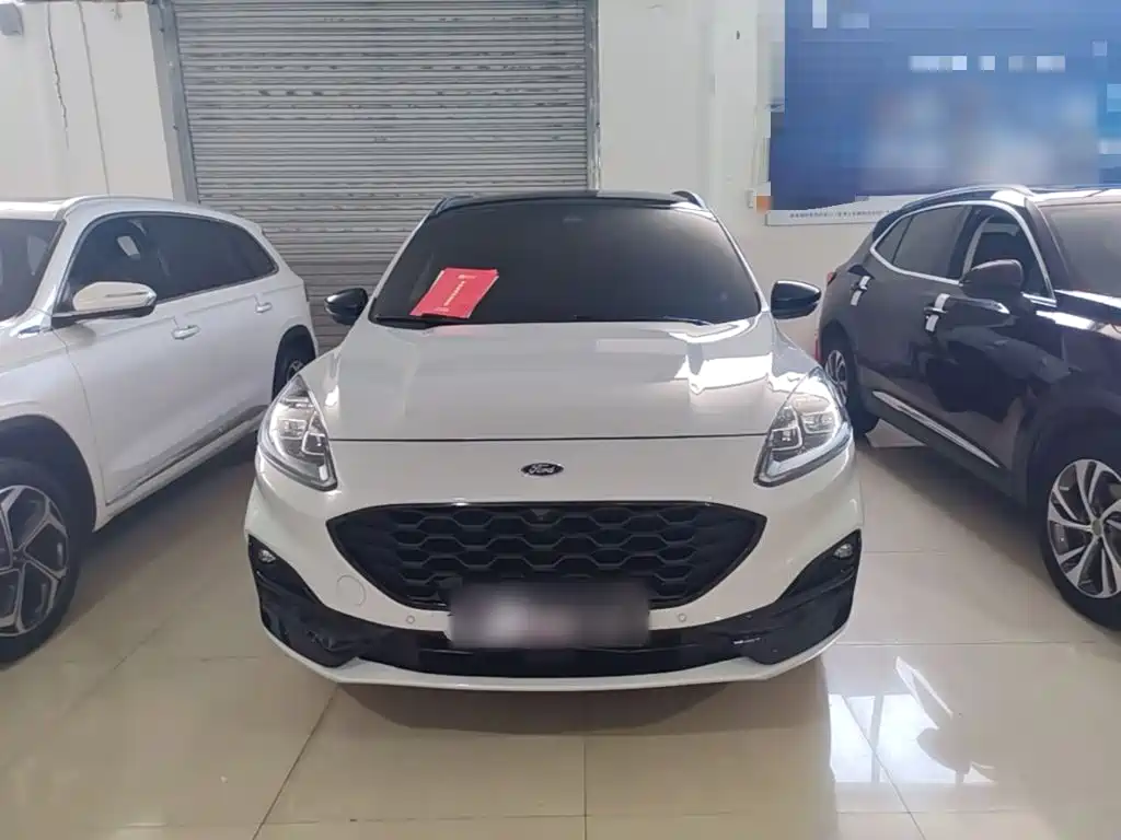 Escape EcoBoost 245 4 WD Indulge ST-Line Pro