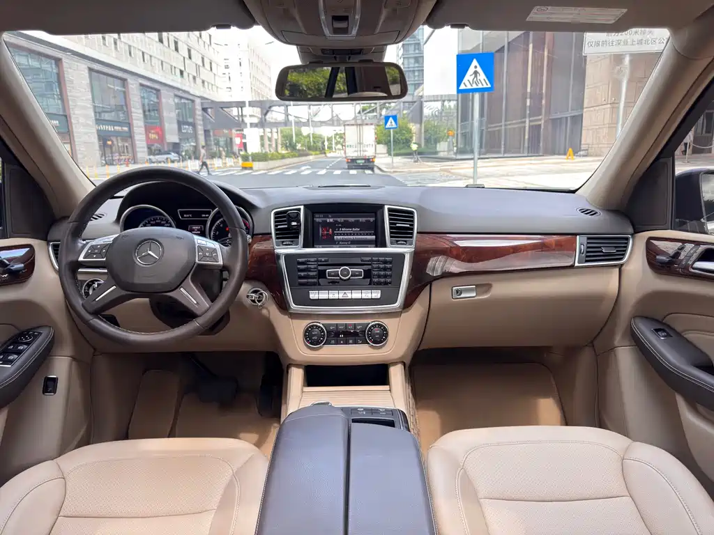 Mercedes-Benz M-Class ML 350 Dynamic