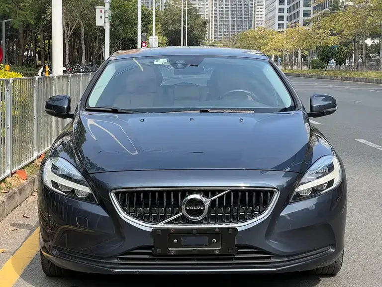 Volvo V40 T3 Smart Ease