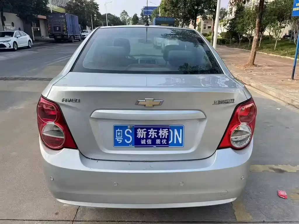 Aveo Sedan 1.4 L AT SL