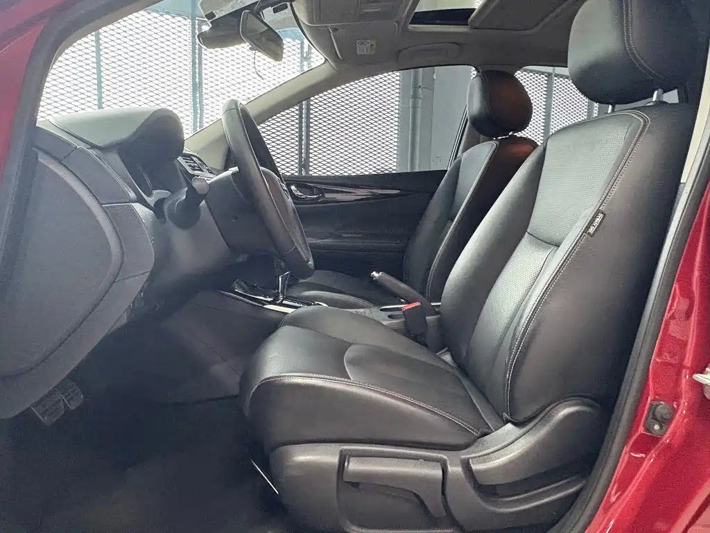 Tiida 骐达TIIDA 2016款 1.6 L CVT智尊版