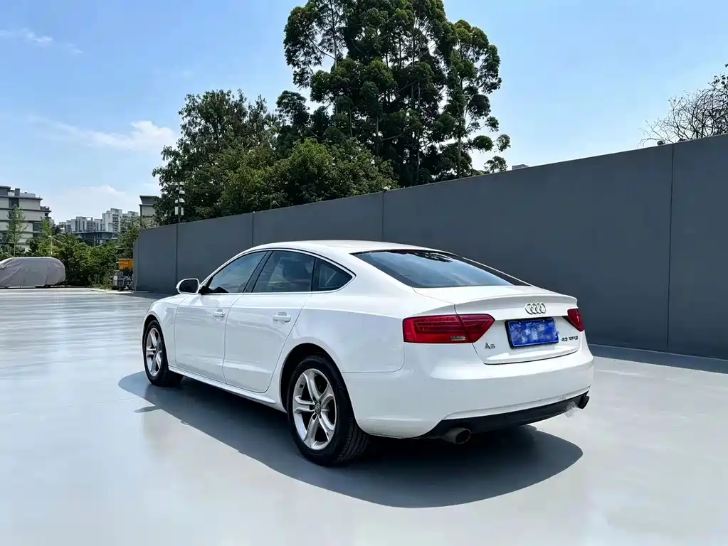 Audi A5 (Import) Sportback 45 TFSI