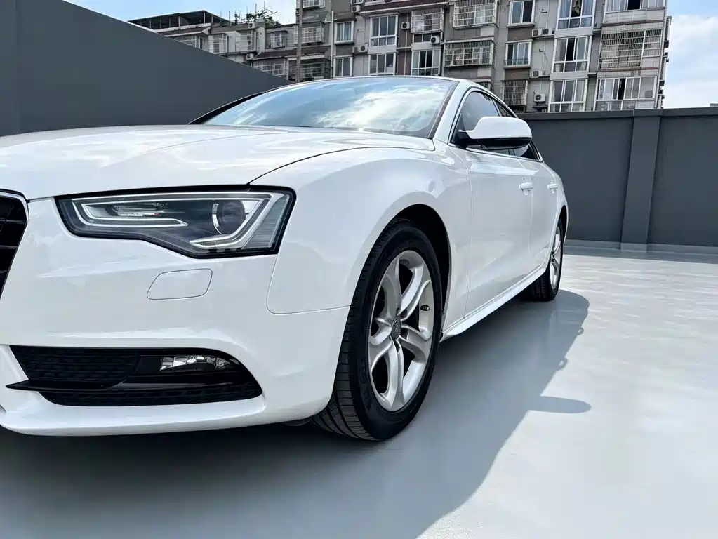 Audi A5 (Import) Sportback 45 TFSI