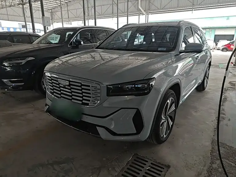 Geely Xingyue L 1.5 T Thor Hi·F Hybrid Hybrid Super Swift
