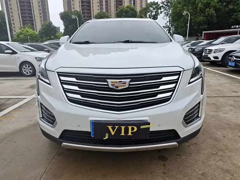 Cadillac XT5 28 T 4 WD Luxury
