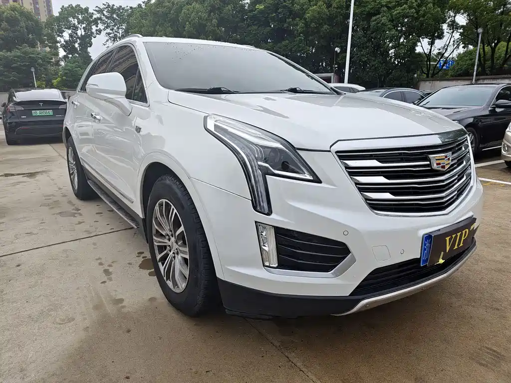 Cadillac XT5 28 T 4 WD Luxury