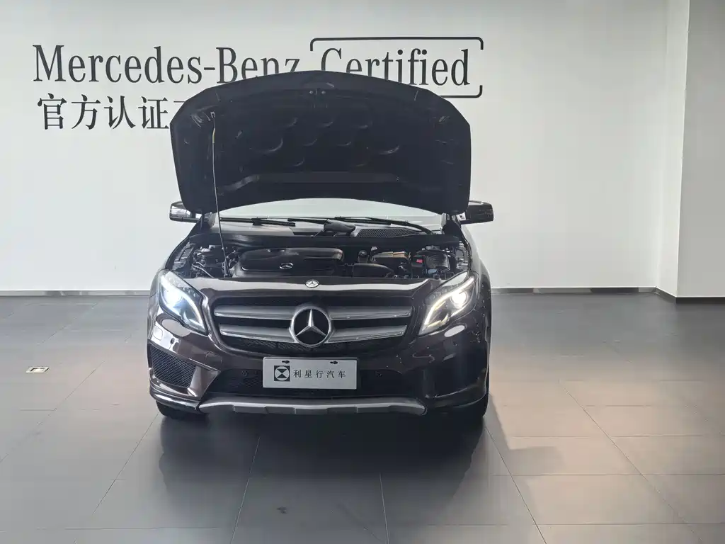 Mercedes-Benz GLA GLA 260 4 MATIC Sport