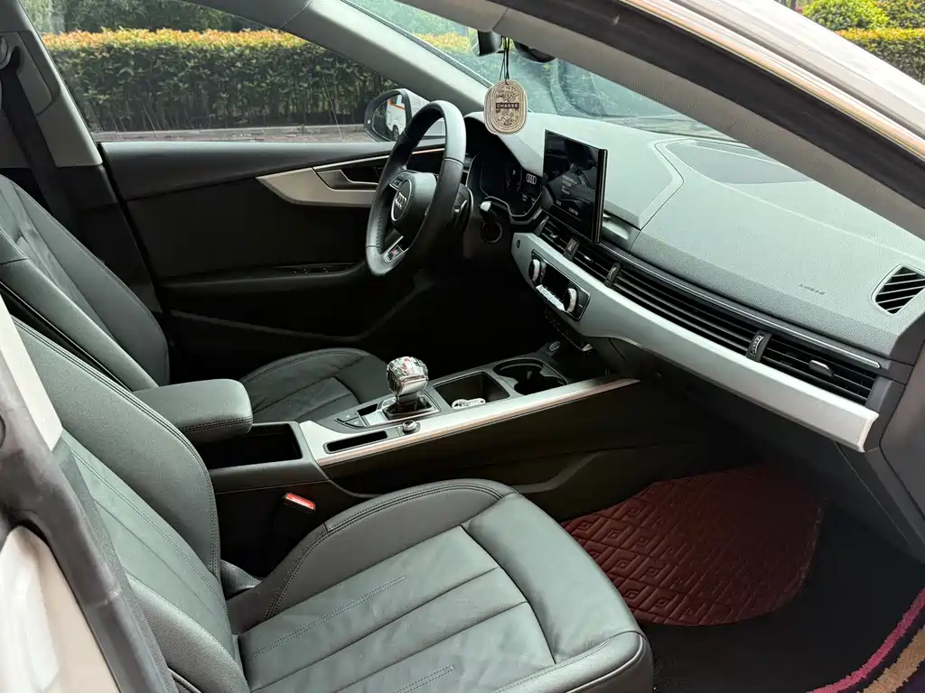 Audi A5 (Import) Sportback 40 TFSI Fashion Dynamic