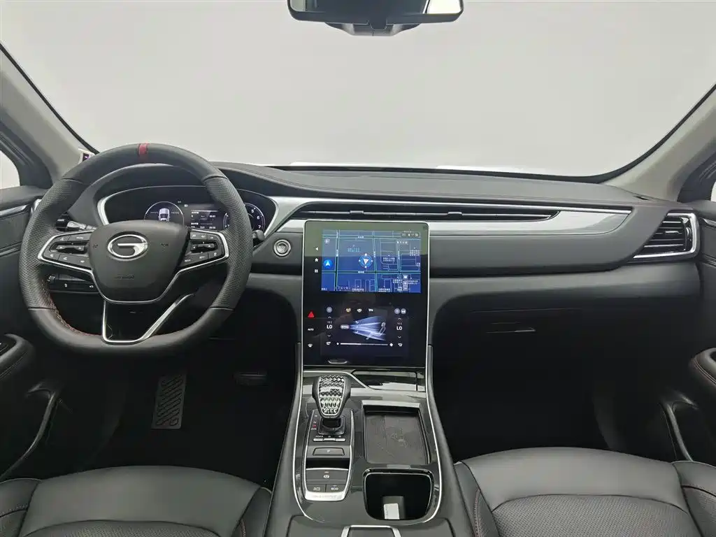 Trumpchi GS4 PLUS 390 T Auto Nebula