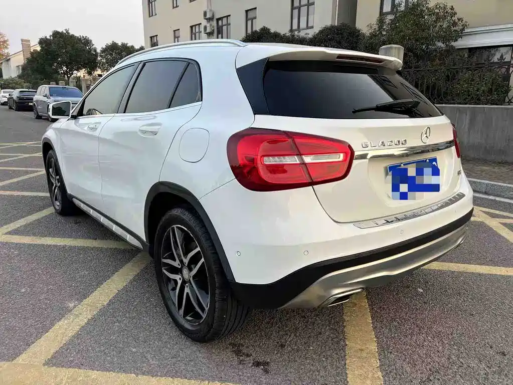 Mercedes-Benz GLA GLA 200 Fashion