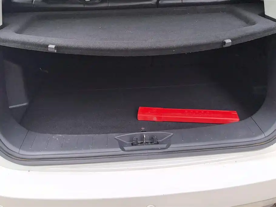 Changan CS35 1.6 L Auto Luxury Navigation CN-IV