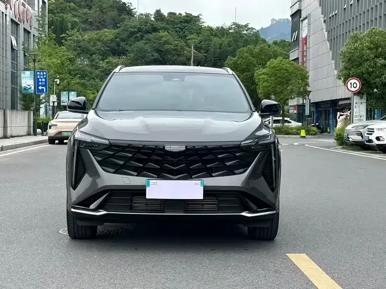 Geely Boyue 1.5 TD Connected +