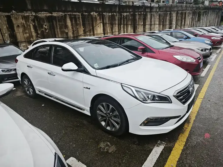 Hyundai Sonata 1.6 T GLS Intelligent