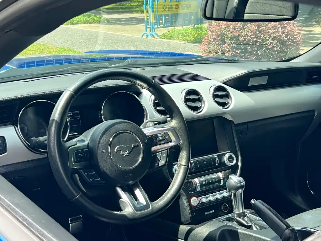 Mustang 2.3 T Sport