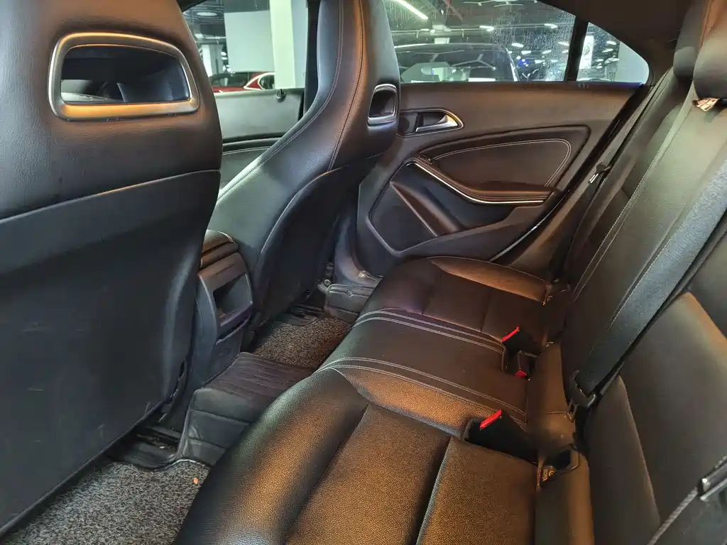 Mercedes-Benz CLA (Import) Facelift CLA 200 Fashion