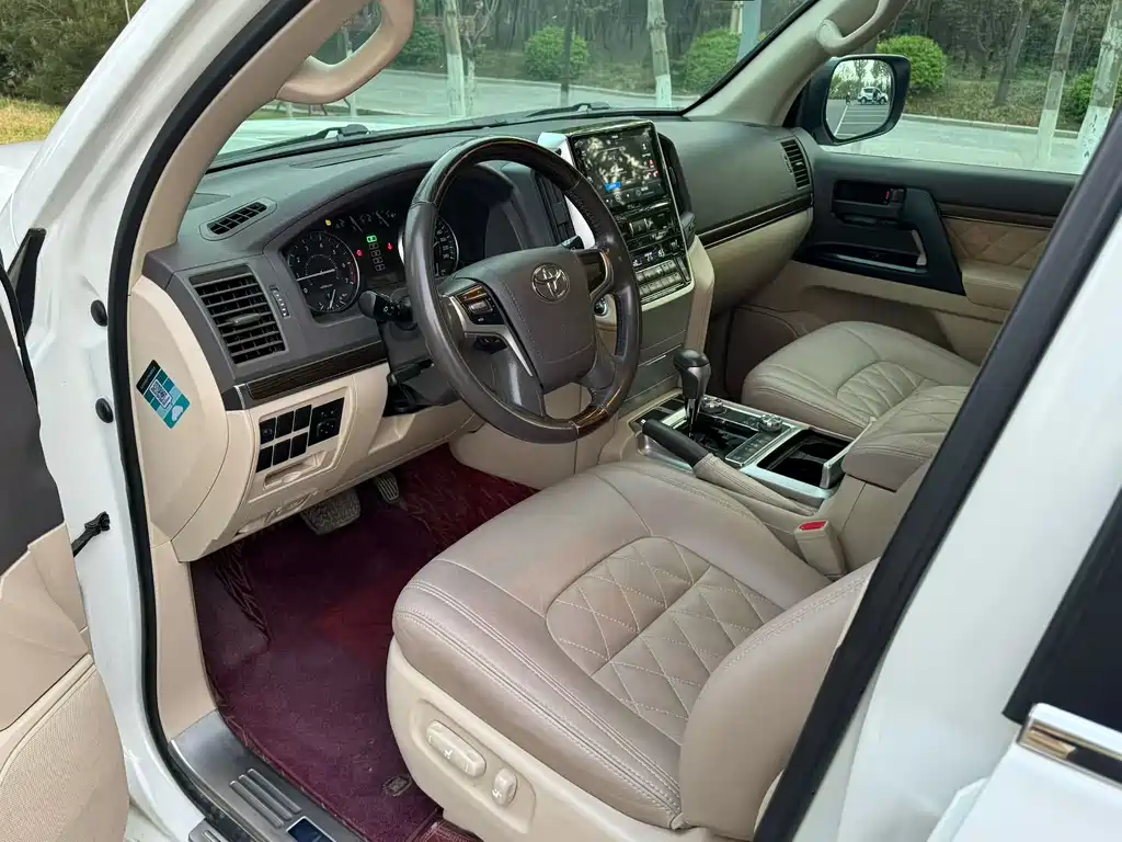 Land Cruiser (Import) 4.0 L Middle East