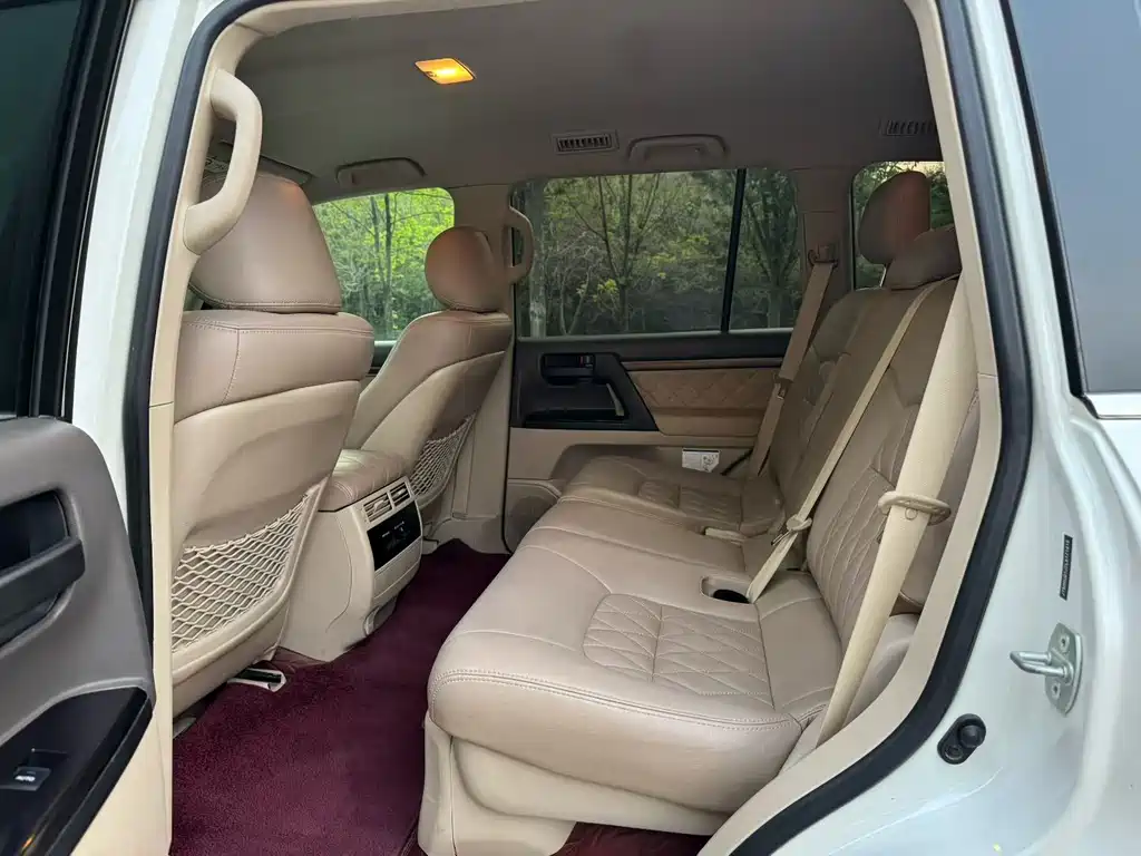 Land Cruiser (Import) 4.0 L Middle East