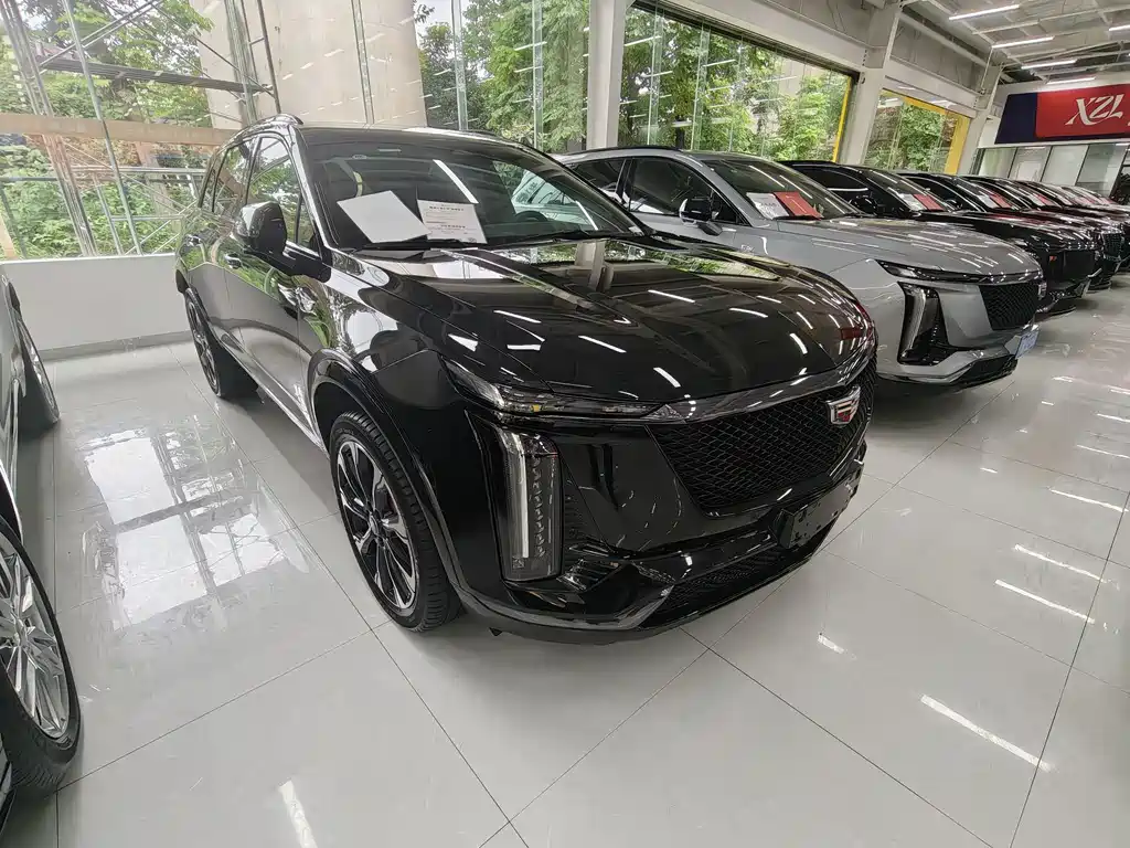 Cadillac XT5 2.0 T Platinum