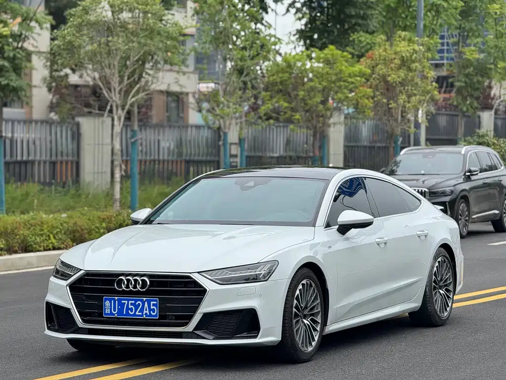 Audi A7 奥迪A7 2022款 40 TFSI 豪华型