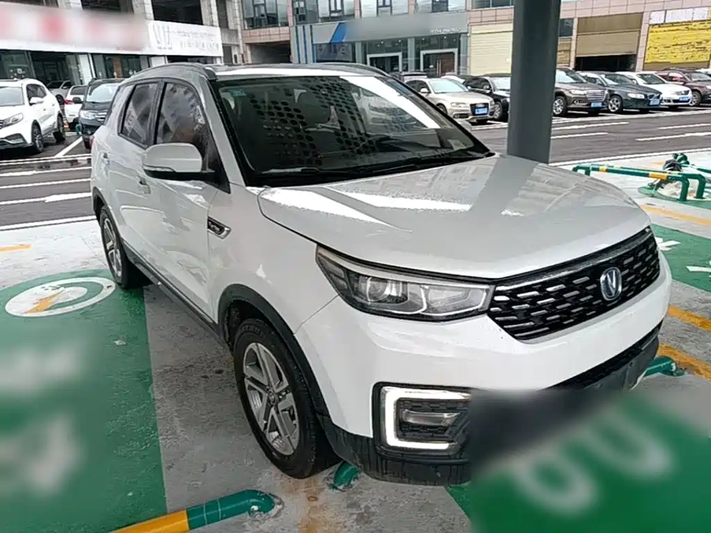 Changan CS55 1.5 T Manual Vivid Color CN-V