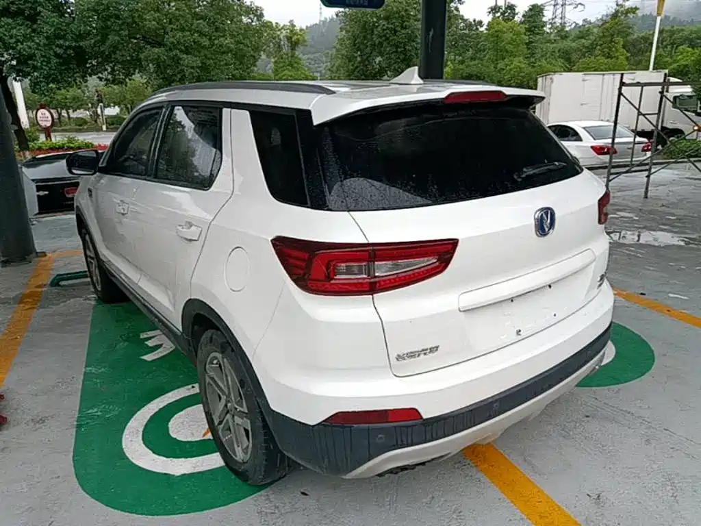 Changan CS55 1.5 T Manual Vivid Color CN-V