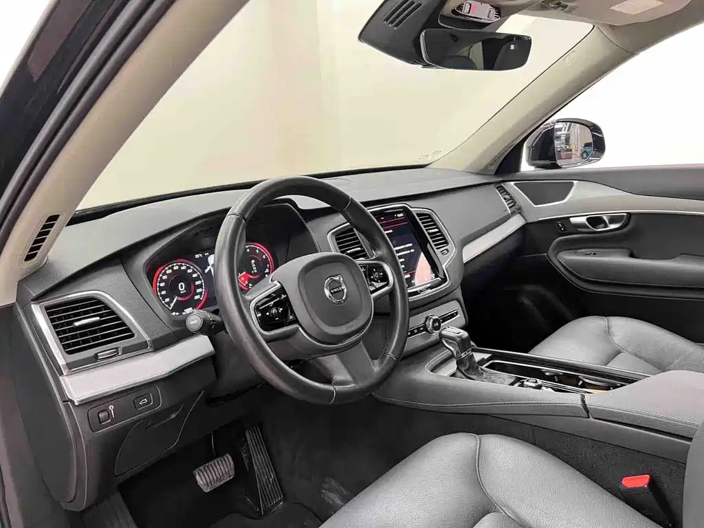 Volvo XC90 T5 Smart Travel Luxury 5-seat