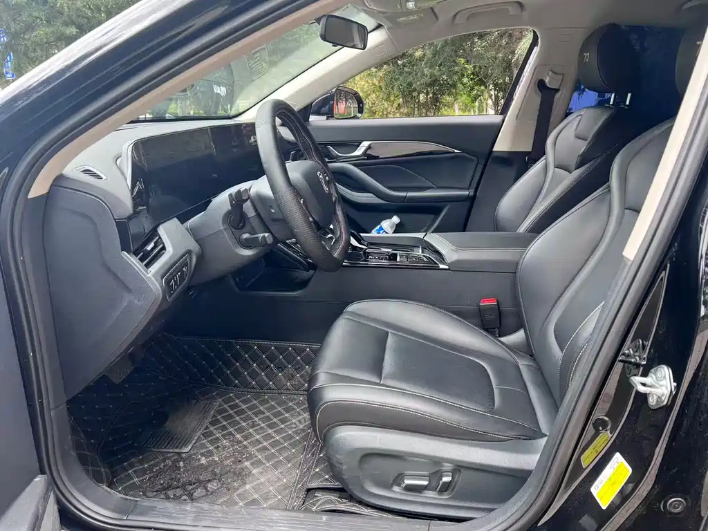 Besturn B70 3 rd Gen 1.5 T Auto Pleasure 70 Anniversary
