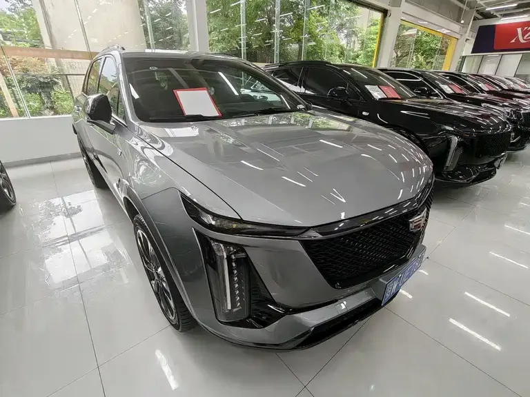 Cadillac XT5 2.0 T Platinum
