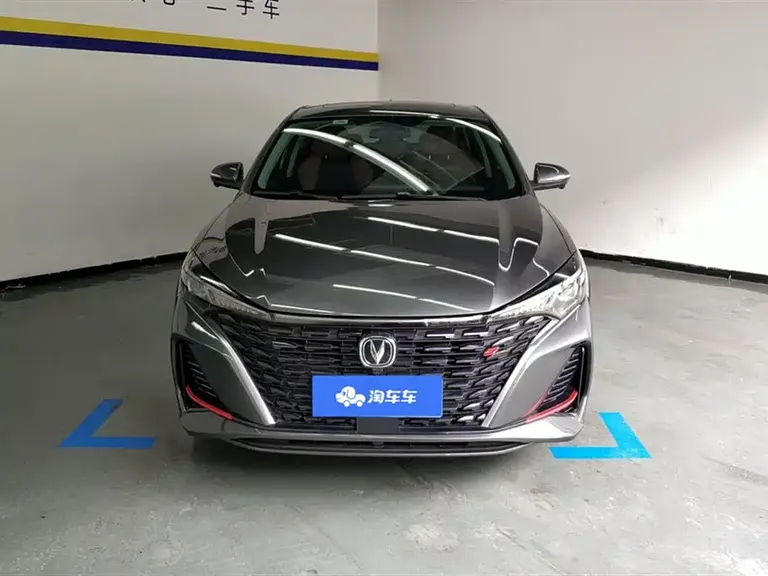 Changan Eado PLUS Blue Whale NE 1.4 T GDI DCT Distinguished