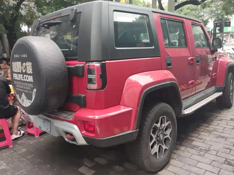 BAIC BJ40 PLUS 2.3 T Auto 4 WD Premium CN-VI