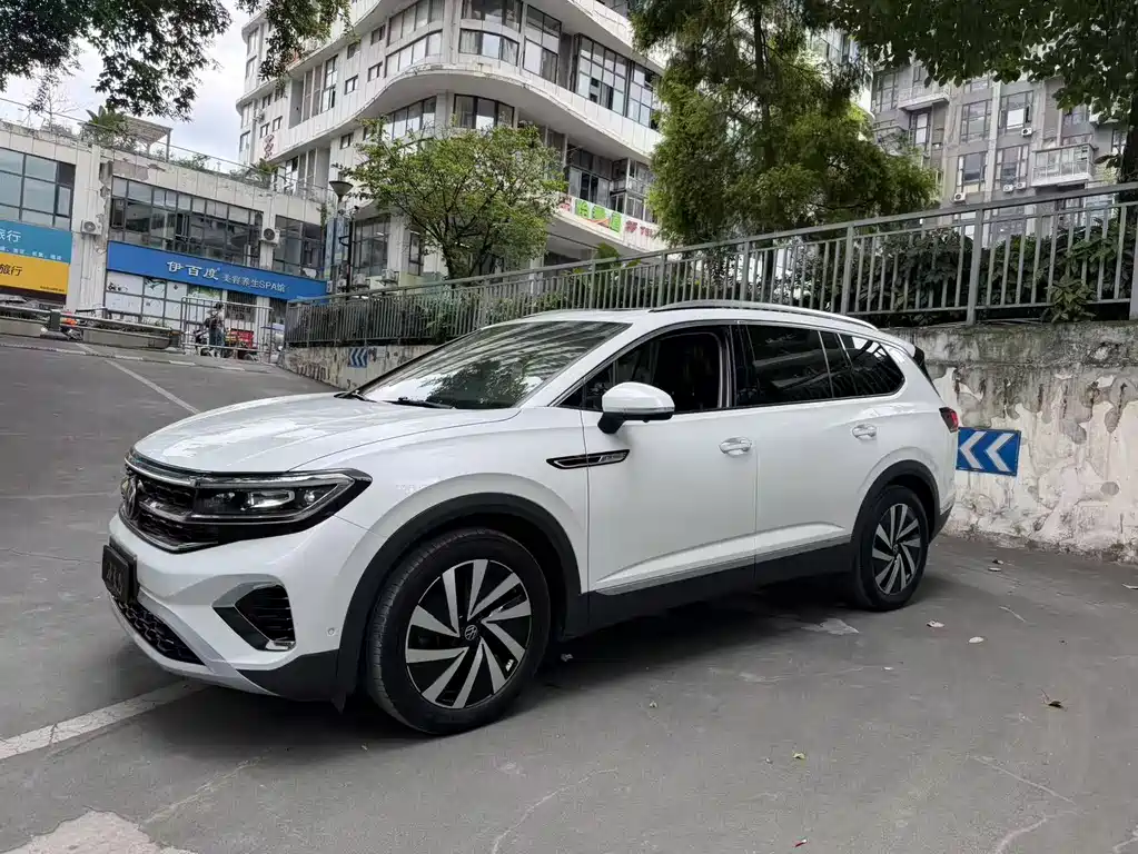 Talagon 380 TSI 4 WD Flagship Victory Realm
