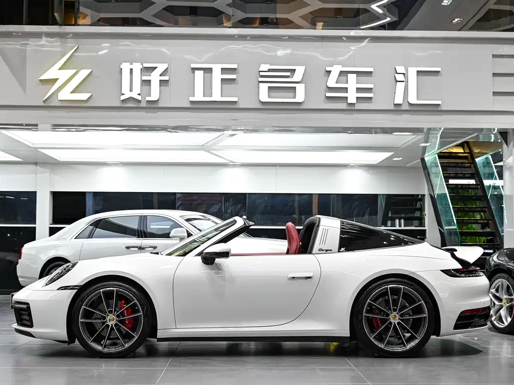 Porsche 911 Targa 4 3.0 T