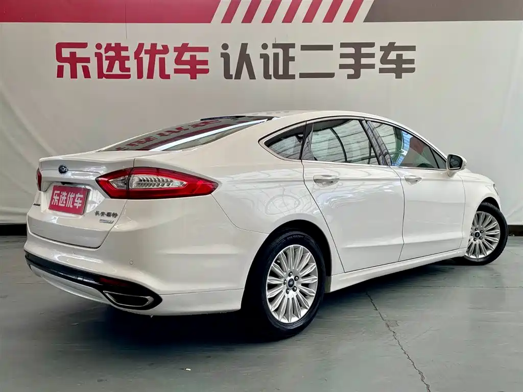 Mondeo 2.0 L GTDi200 Luxury