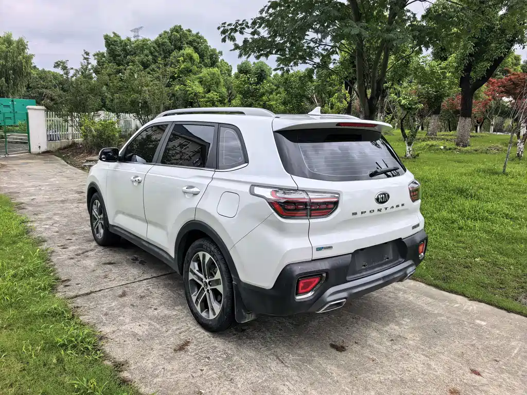 Sportage 2.0 L Auto Smart Enjoyment Luxury