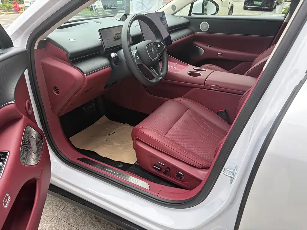 Voyah Zhuiguang L 4 WD Ultra