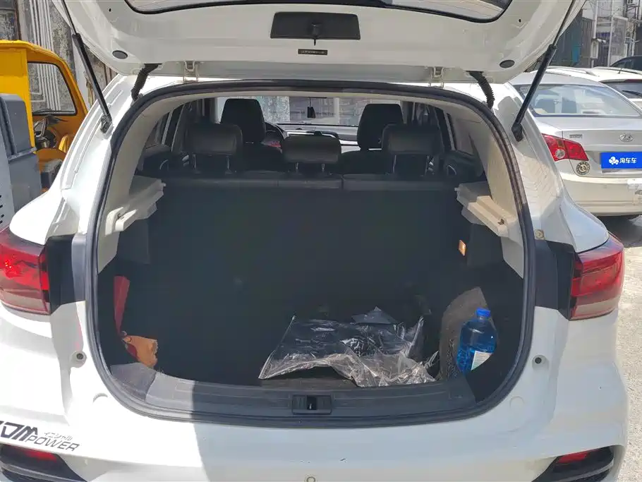 MG ZS 名爵ZS 2020款 180 DVVT 手动Lite