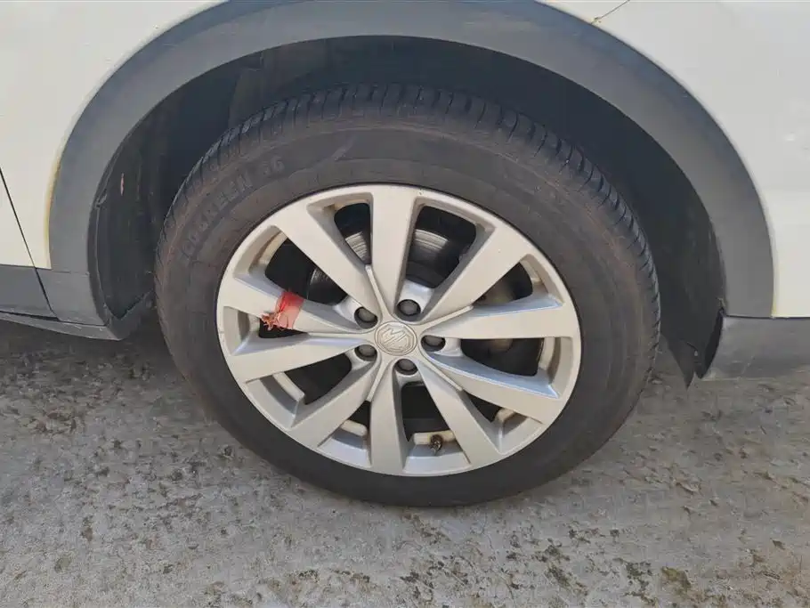MG ZS 名爵ZS 2020款 180 DVVT 手动Lite