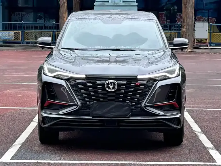 Changan CS75 PLUS 1.5 T Auto Pioneer